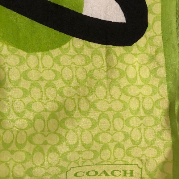 Coach Scarf - Picture 2 of 3